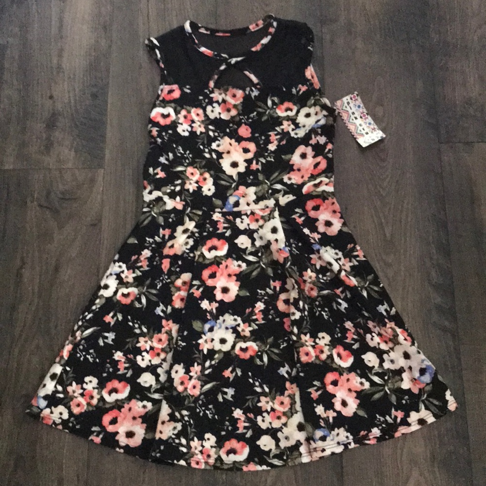 NWT Girls Dress size 12
